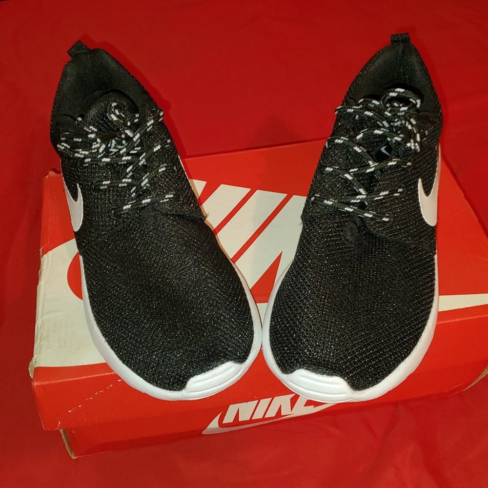 NIKE ROSHE RUN SIZE 8 - Picture 6 of 9